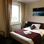 Kosmonauty Wroclaw-airport Hotel