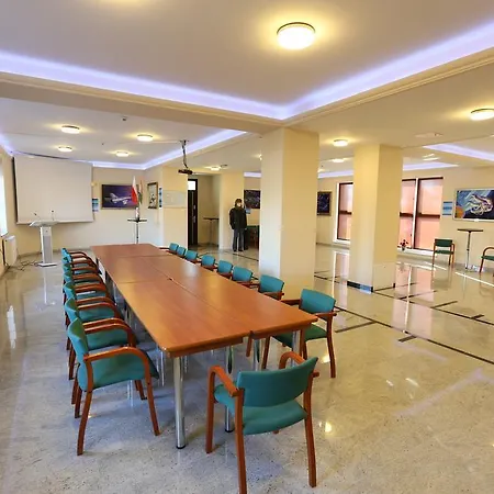 Hotel Kosmonauty Wrocław-airport
