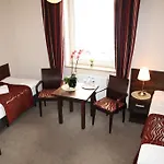 酒店 弗罗茨瓦夫机场卡斯穆纳提酒店