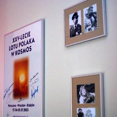 호텔 Kosmonauty Wroclaw-airport 브로츠와프