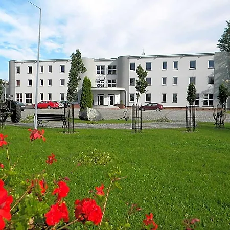 Kosmonauty Wroclaw-airport Hotel 3*
