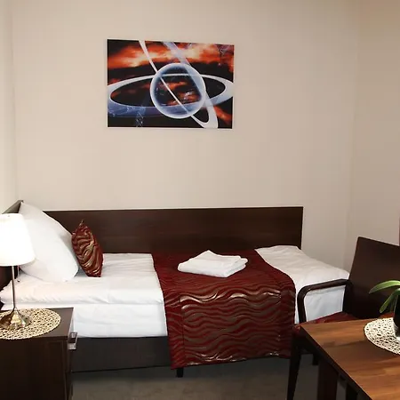 Kosmonauty Wroclaw-airport Hotel