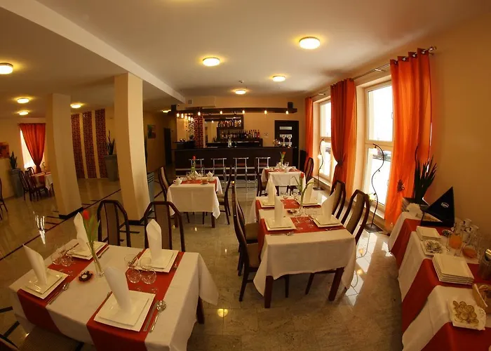 Kosmonauty Wroclaw-airport 3*