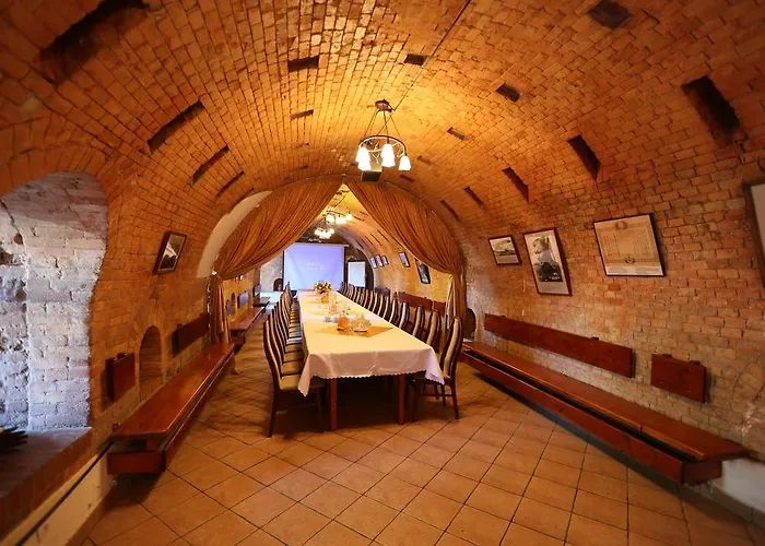 Kosmonauty Wroclaw-airport Hotel