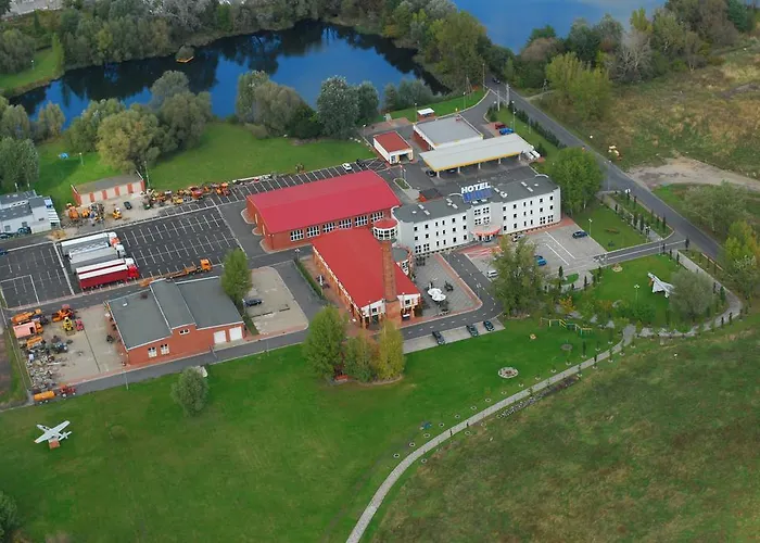 Kosmonauty Wroclaw-airport Hotel