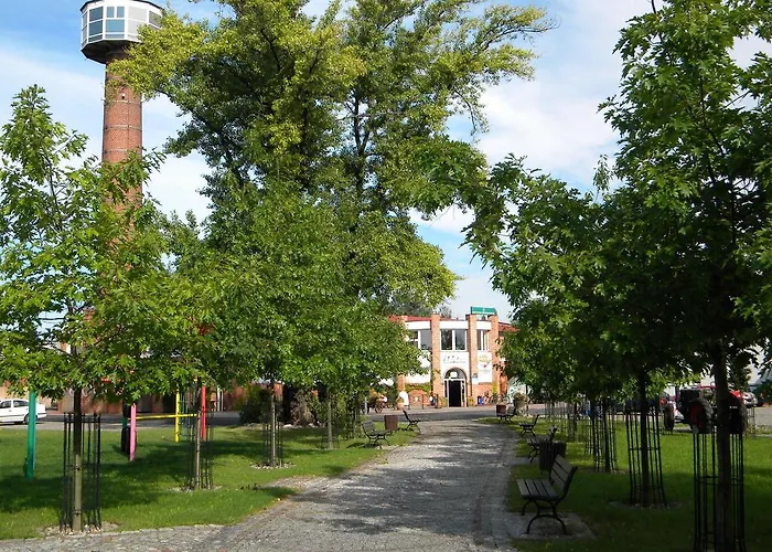 Kosmonauty Wroclaw-airport 3*